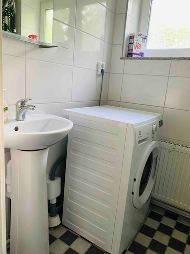 Bathroom 4, Bjurvik's Villa - Flat 1 - Business Customers Only, Flen
