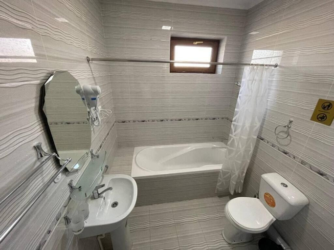 Bathroom 4, Al Arda Avenue, Tashkent City