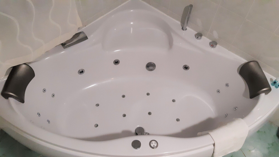 Bathroom 3, Petit Príncep, Barcelona
