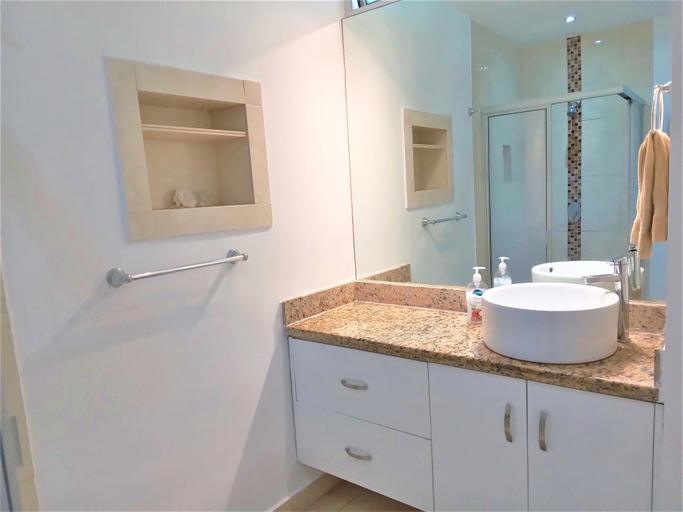 Bathroom 4, Studio Ocean View in the Best Location of Vallarta, Compostela