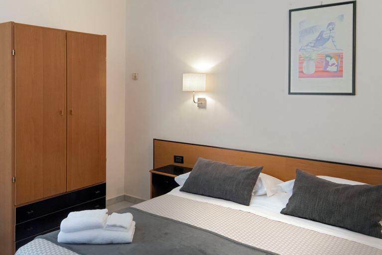 Bedroom 2, Hotel Fiorentina, Napoli