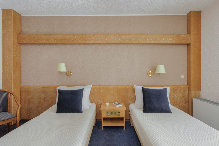 Bedroom 3, Sun Beach Hotel, Central Macedonia
