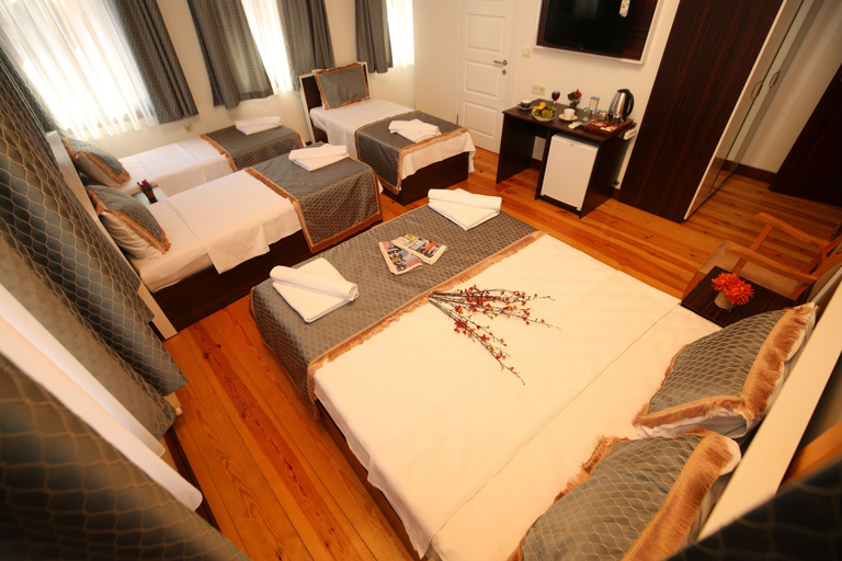 Bedroom 4, Grand Almira Hotel, Fatih