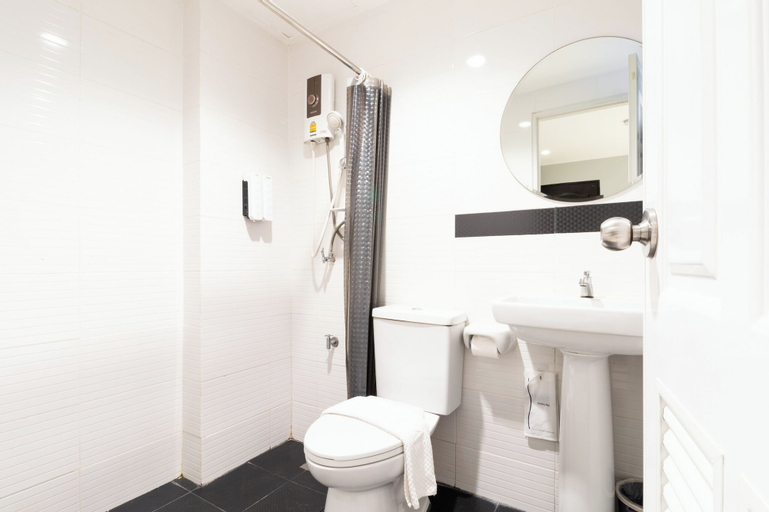 Bathroom 3
