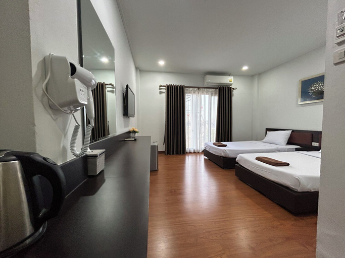 Bedroom 4, Bordin Hotel, Muang Ubon Ratchatani
