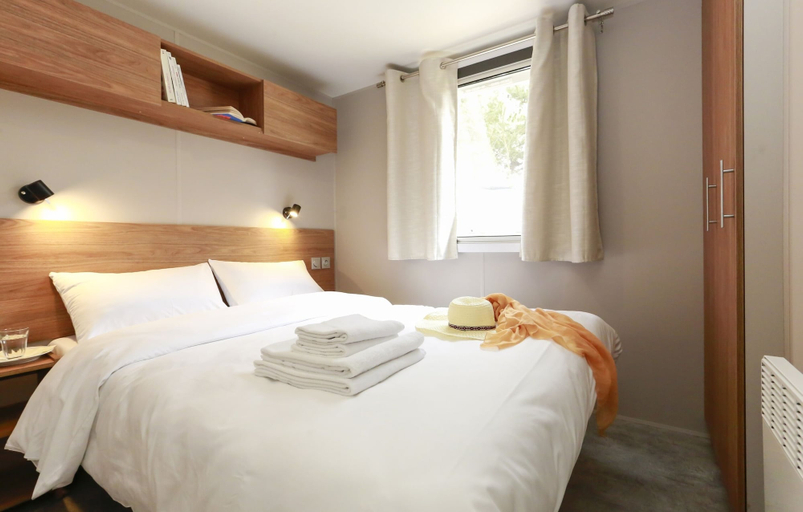 Bedroom 3, Domaine Plein Air Le Vieux Moulin, Côtes-d'Armor