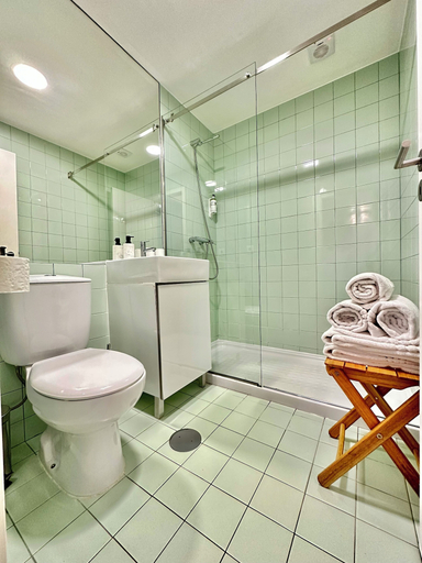 Bathroom 2, YOUROPO - Typical House, Porto