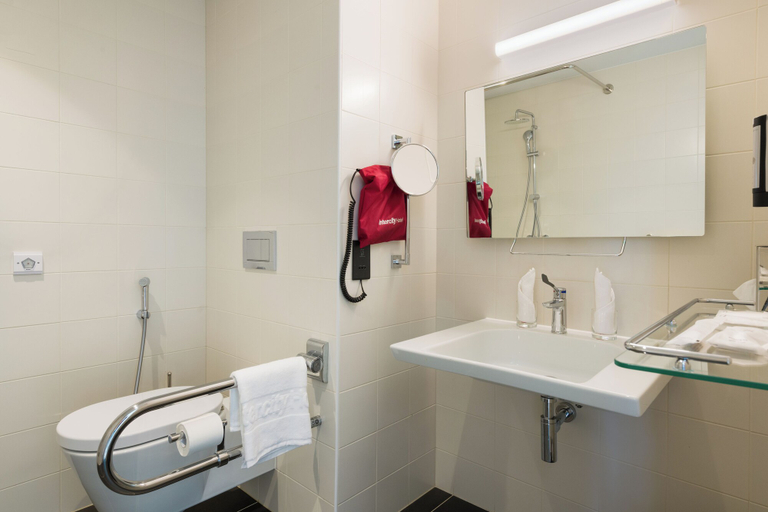 Bathroom 5, IntercityHotel Muscat, Bausher