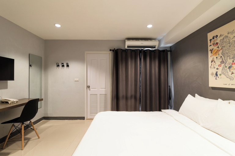 Bedroom 6
