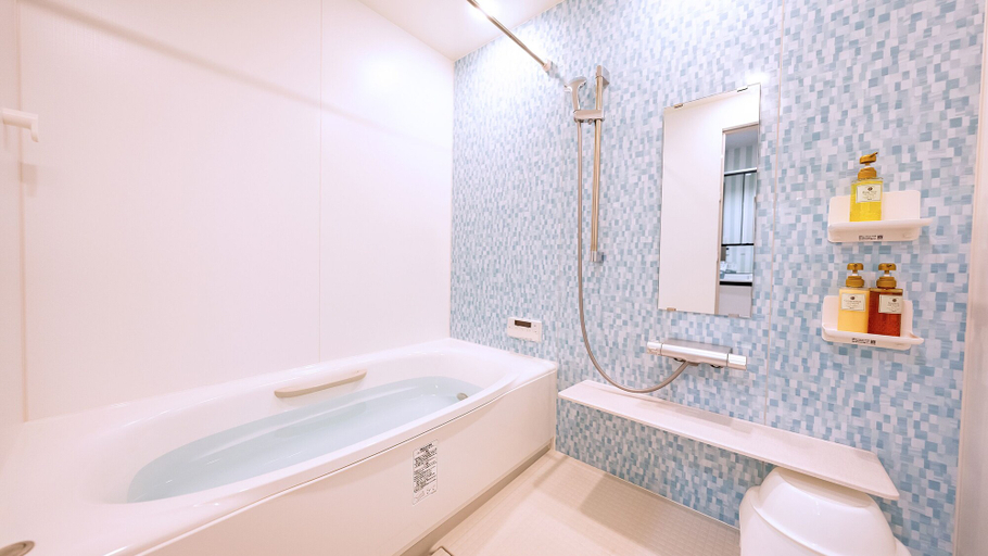 Bathroom 3, Villa Amalfi, Miyakojima