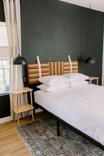 Bedroom 3, Cation on the Guadalupe, Comal