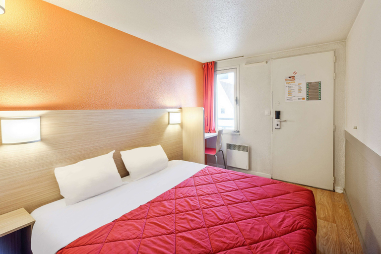 Bedroom 5, ONE HOSPITALITY PC VANNES, Morbihan