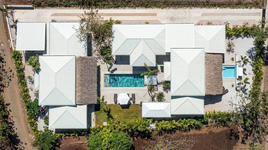 Exterior & Views 2, Duna Property - 2 Villas 2 Pools 7 Br Luxury Oasis Centrally Located, Santa Cruz