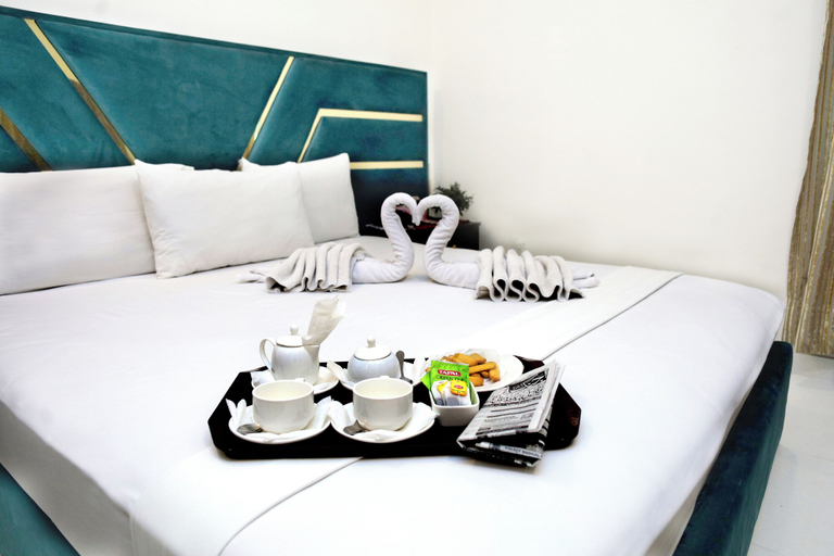 Bedroom 3, Royalton Inn Hotel, Lahore