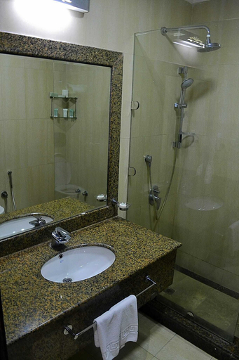 Bathroom 4, Palm Inn Hotel Doha, Doha