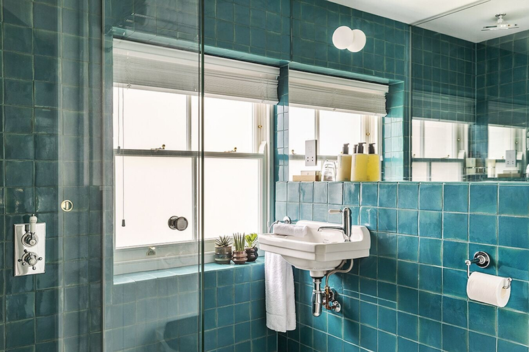 Bathroom 3, Fort Road Hotel, Kent