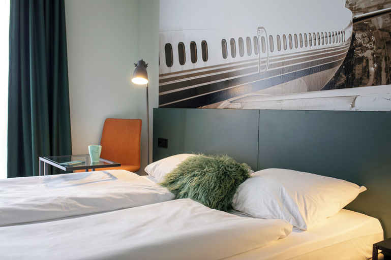 Bedroom 23