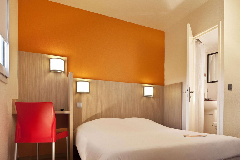 Bedroom 5, Première Classe Perpignan Nord - Aéroport, Pyrénées-Orientales
