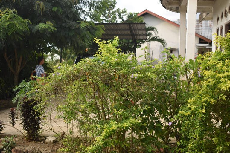 Exterior & Views 4, Four-G Homestay, West Manggarai