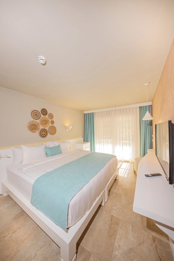 Bedroom 2, Kairos Valley Health & Nature Resort, Datça