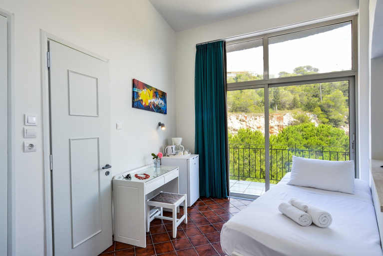 Bedroom 4, Loucerna Suites Chania, Crete