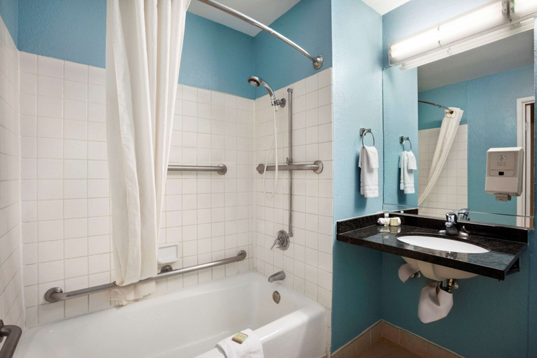 Bathroom 4, Super 8 By Wyndham Indio, Riverside