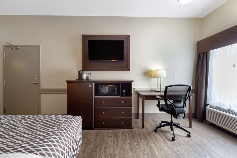 Bedroom 4, Best Western High Road Inn, Division No. 14