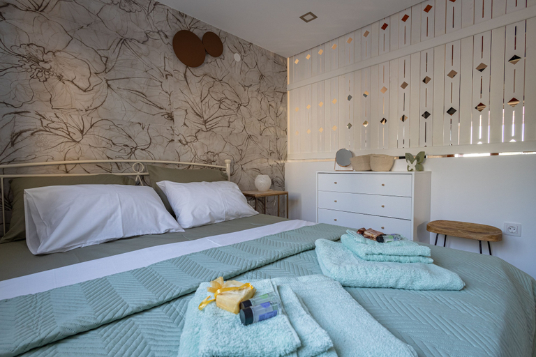 Room 5, Beachfronthouse in Aegina, Attica