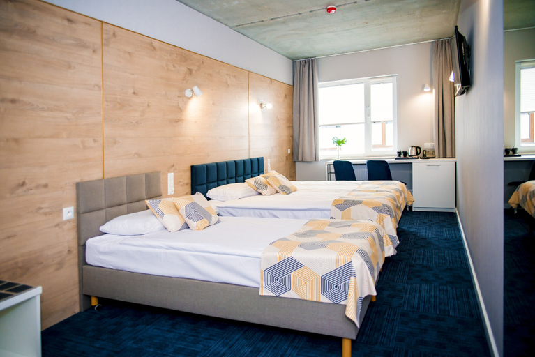 Bedroom 4, Hotel 107, Gdynia