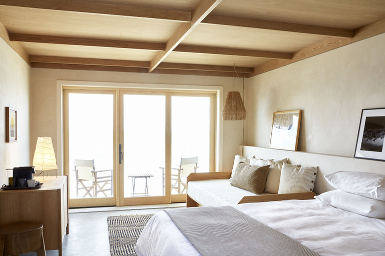 Bedroom 18