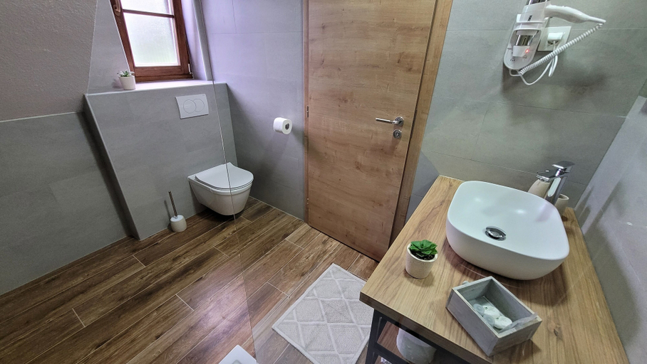 Bathroom 3, Plitvica Villa Prica, Plitvička Jezera