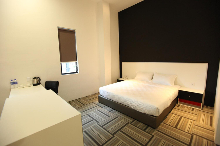 Bedroom 23