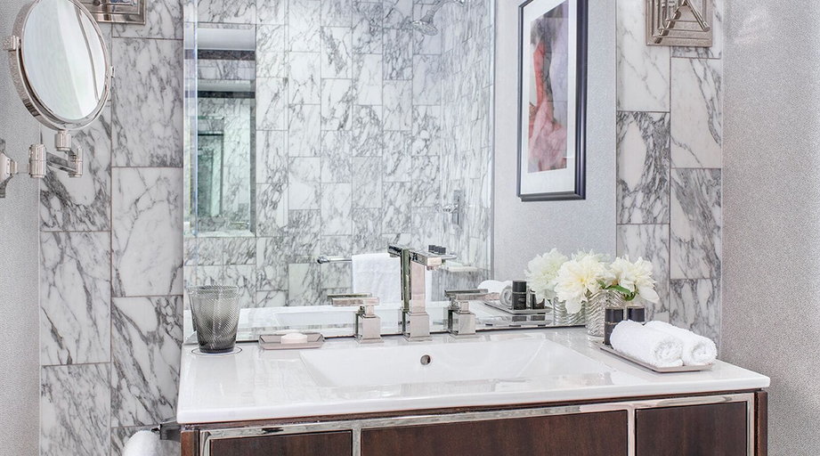 Bathroom 4, WestHouse Hotel New York, an SLH Hotel, New York