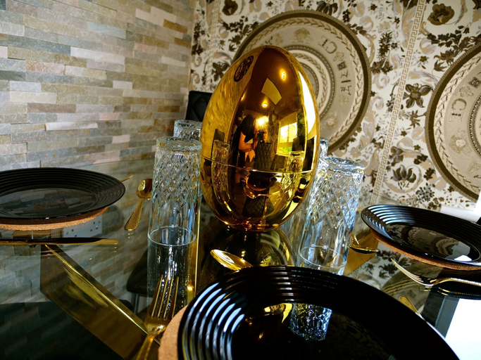 Food & Drinks, Ultra Deluxe Versace Apartment Near Sheffield, Rotherham