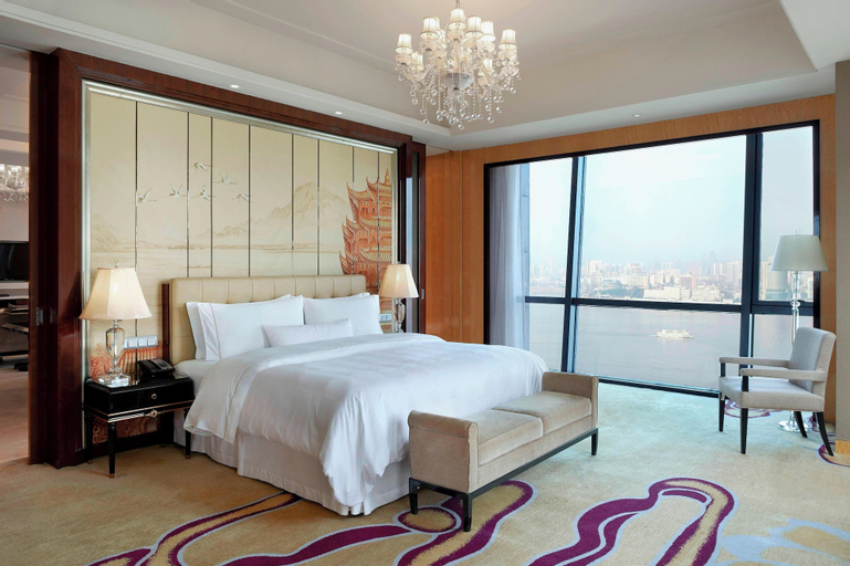 Bedroom 15