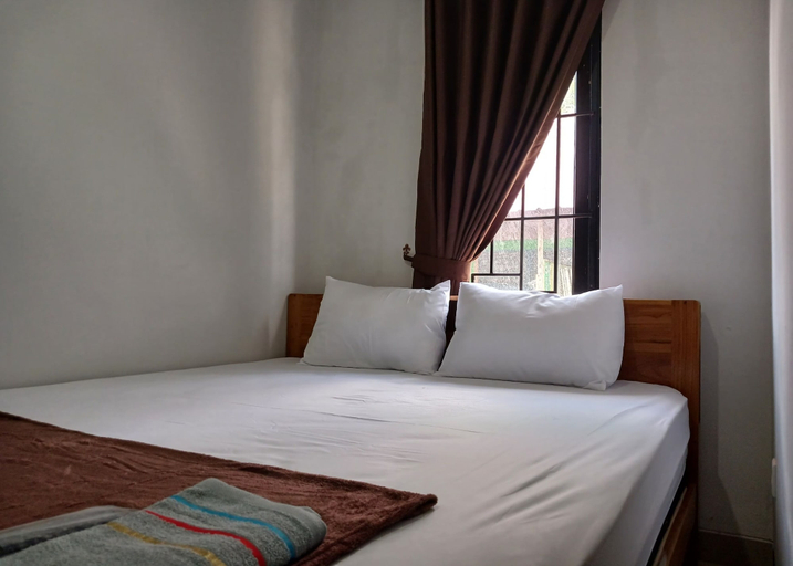 Bedroom 1, Hotel O Timoti Guest House, Yogyakarta