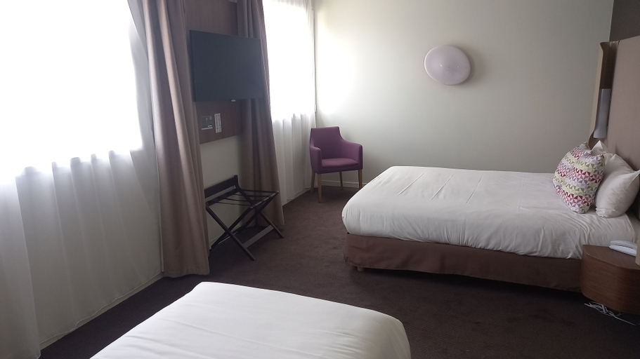 Bedroom 10