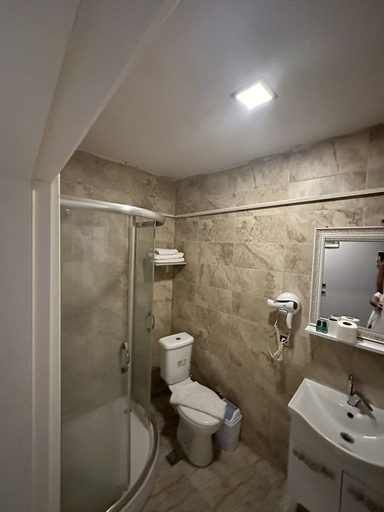 Bathroom 5, Plus Park Suite & Hotel, Beylikduzu