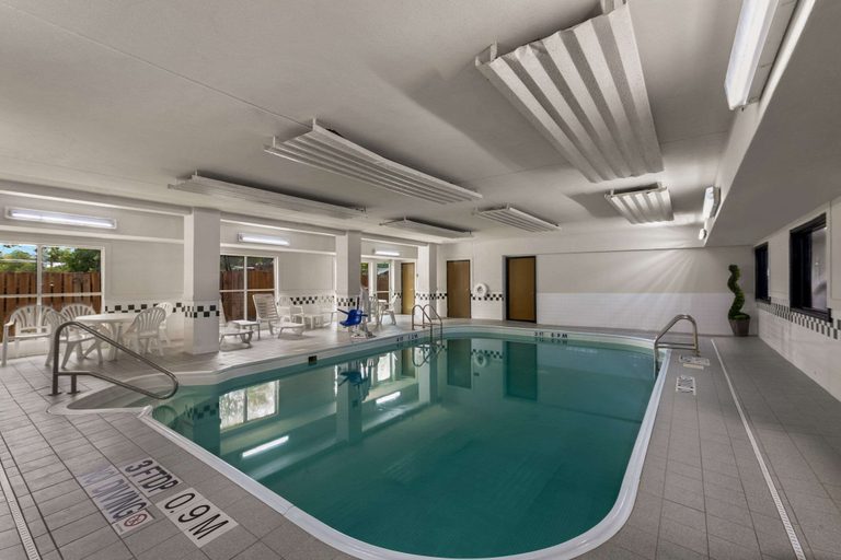 Sport & Beauty 2, Comfort Inn & Suites Austin North Loop, Travis
