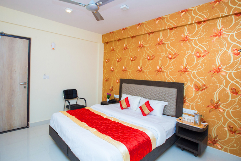Bedroom 3, Vee Suites Bangalore, Bangalore