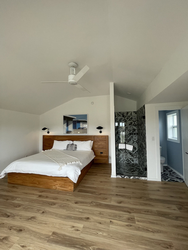 Bedroom 27