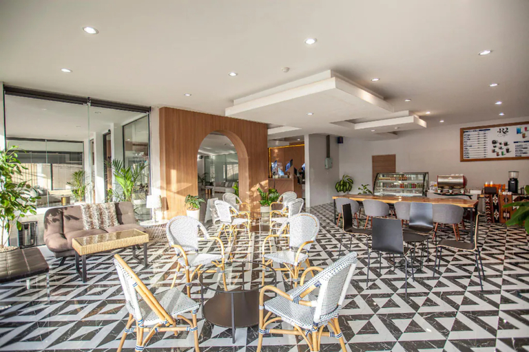 Food & Drinks 5, R2 Hotel Chiangmai, Muang Chiang Mai