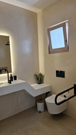 Bathroom 4, Ivy's Natural Resort, South Aegean
