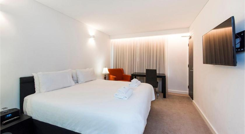 Bedroom 3, Contemporary Studio with Roof Terrace, Perth