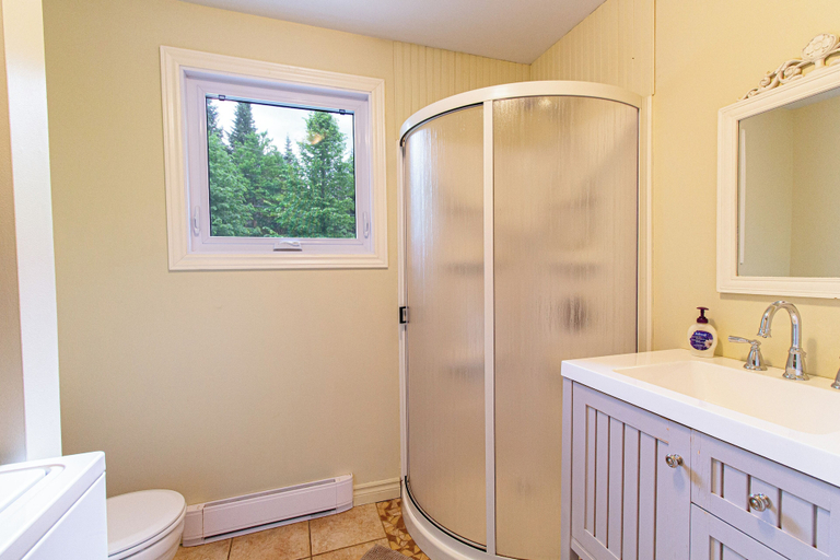 Bathroom, Les Chalets Tourisma - Le Draveur, Portneuf