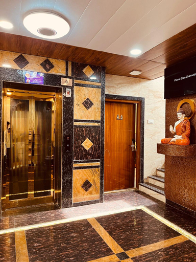 Public Area, K.N. Gupta Group Of Hotels Hotel Castle, Hyderabad