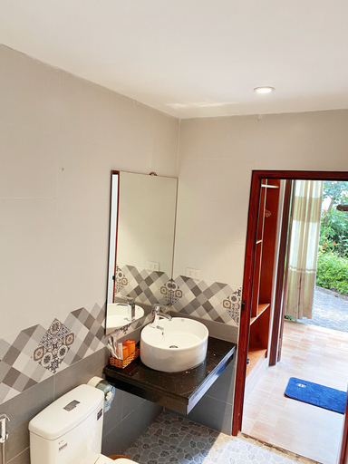Bathroom 3, Tam Coc Golden Sky Homestay, Hoa Lư