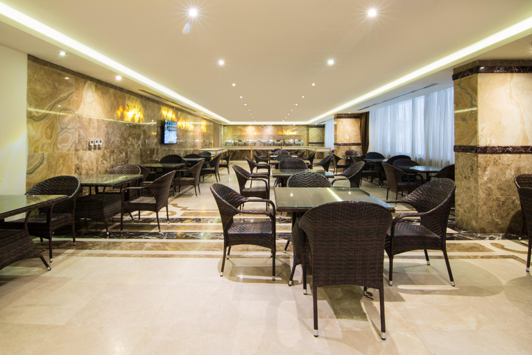 Food & Drinks 4, EBREEZ GRAND, Jeddah