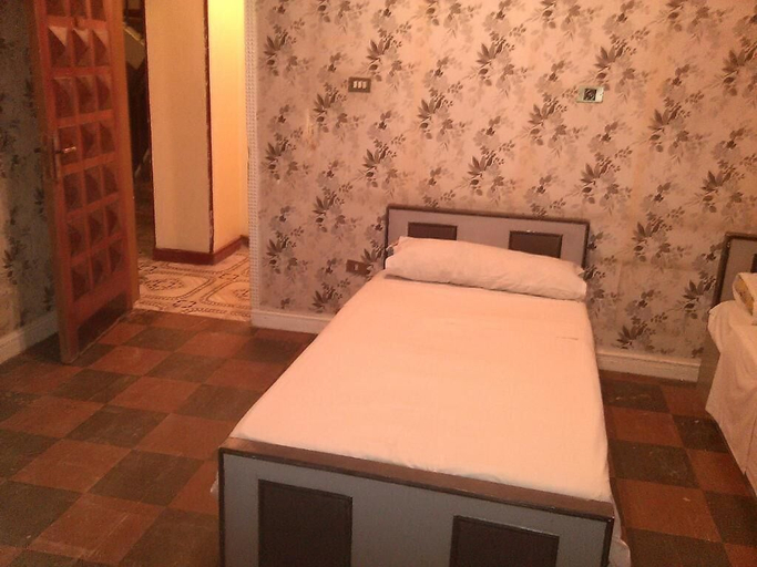 Bedroom 3, Pharaohs Hotel, Luxor