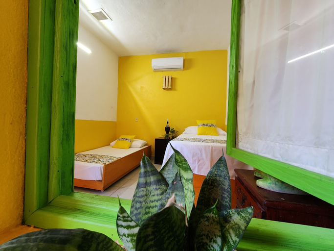 Bedroom 5, Teocalli Hostel, Puerto Vallarta